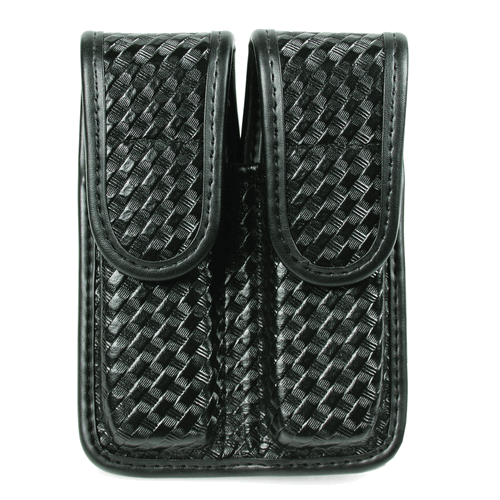 BLACKHAWK! Double Mag Pouch - Staggered Column for double stack 9mm/.40 cal magazines, made of durable nylon.